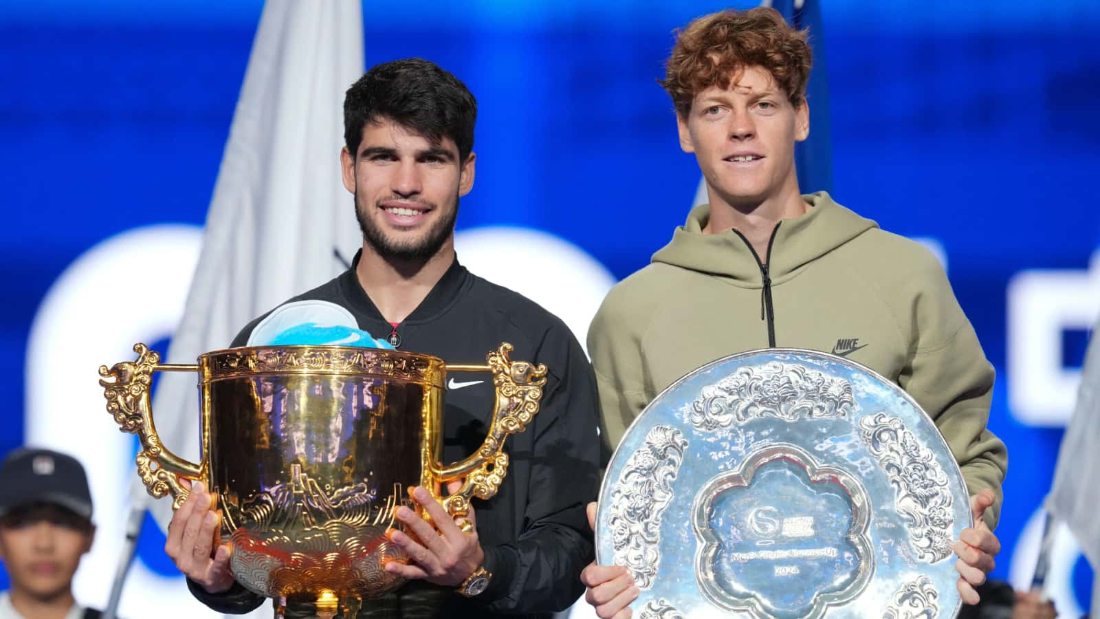 You are currently viewing Carlos Alcaraz Adjusts Schedule as Jannik Sinner Bags Another Prestigious Award